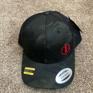 Assymetric Solutions black multicam mesh hat